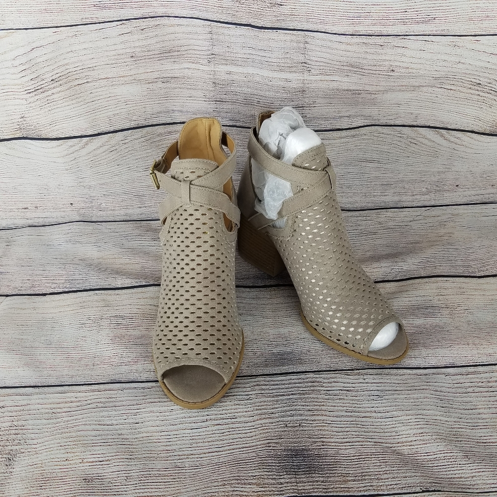 NWOT Peep Toe Booties in Color Taupe - Picture 3 of 10